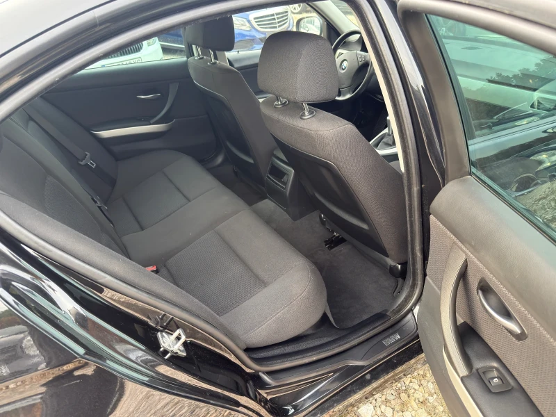 BMW 318 1.8 i, снимка 9 - Автомобили и джипове - 52140036