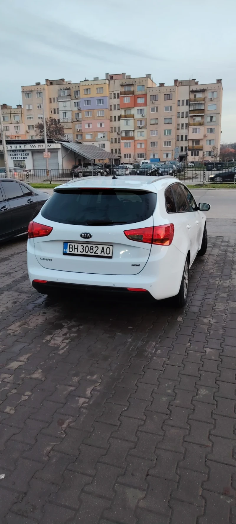 Kia Ceed, снимка 13 - Автомобили и джипове - 53123073