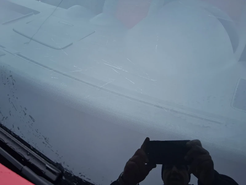 VW Caddy 1.9 TDI 105 кс.5 места , снимка 14 - Автомобили и джипове - 53214586