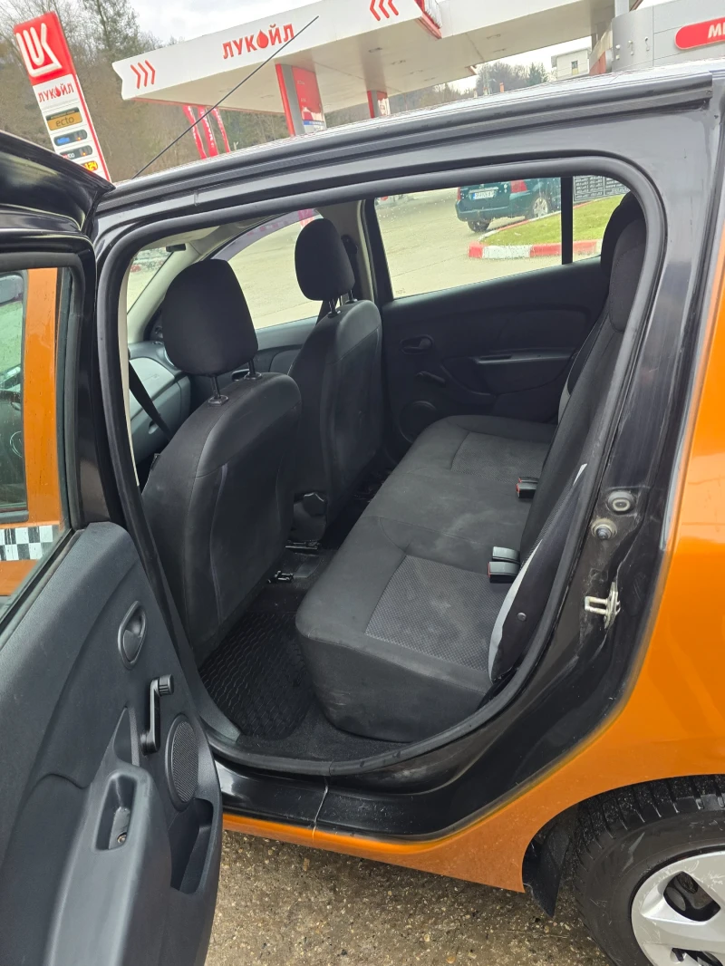 Dacia Sandero, снимка 5 - Автомобили и джипове - 53456274