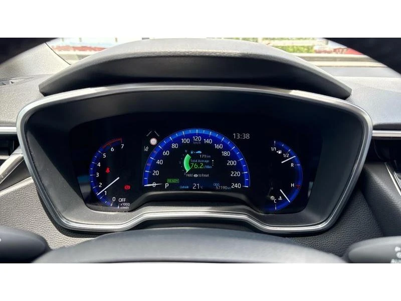 Toyota Corolla SDN 1.8HSD EXECUTIVE PLUS, снимка 14 - Автомобили и джипове - 55022621