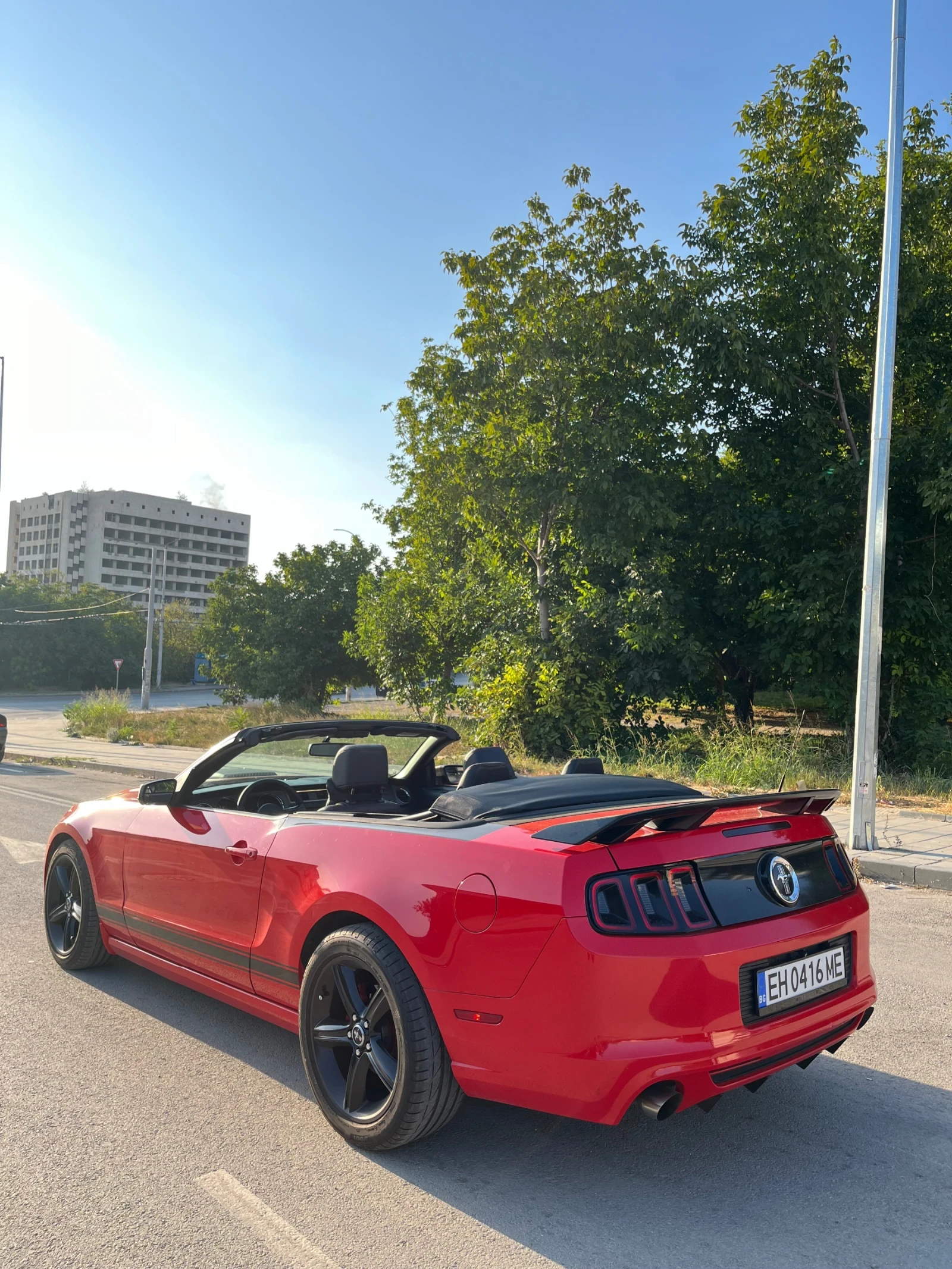 Ford Mustang  - изображение 6