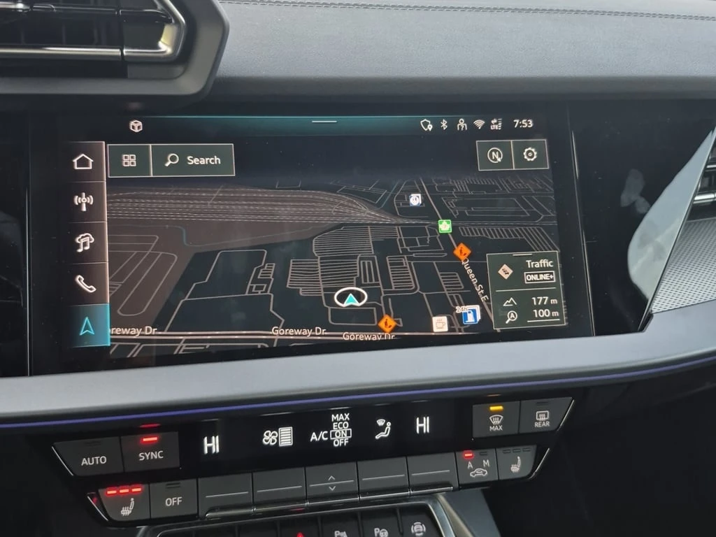 Audi A3 * TECHNIK * CARFAX *  - изображение 10