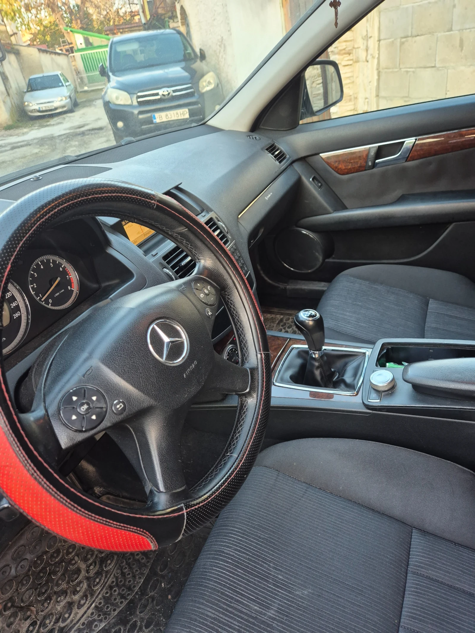 Mercedes-Benz C 180  | Mobile.bg   10