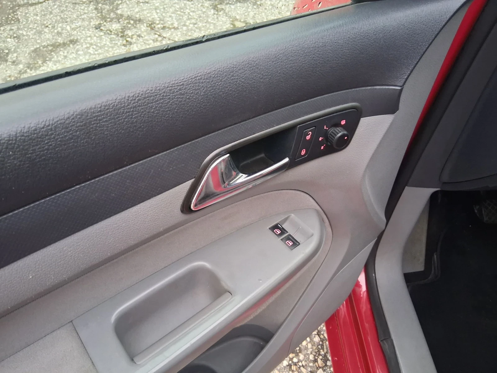 VW Caddy 1.9 TDI 105 ��.5 �����  | Mobile.bg � ����������� 13