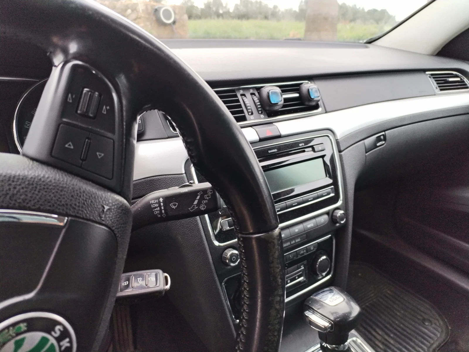 Skoda Superb, снимка 9 - Автомобили и джипове - 53424311