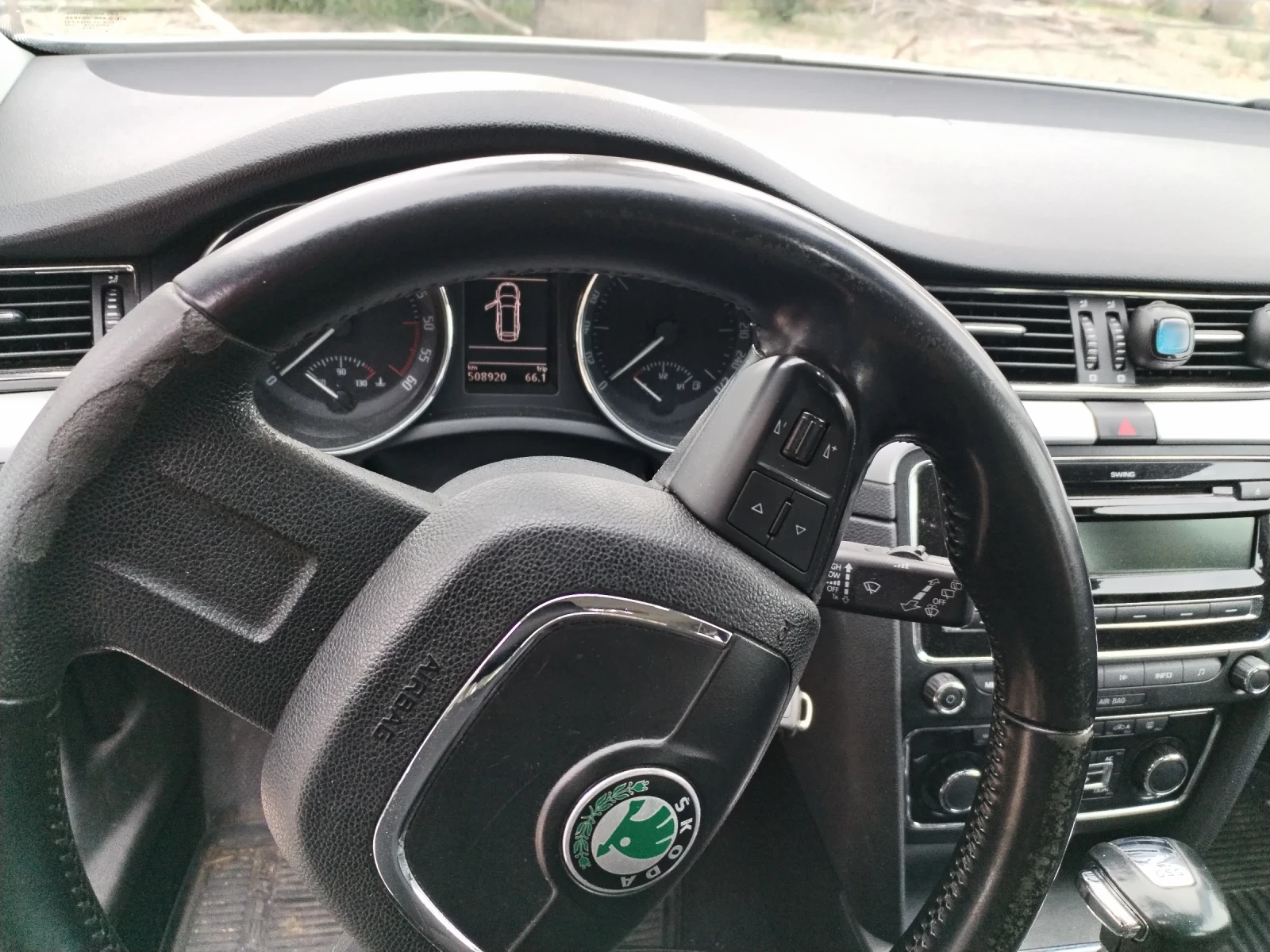 Skoda Superb, снимка 12 - Автомобили и джипове - 53424311