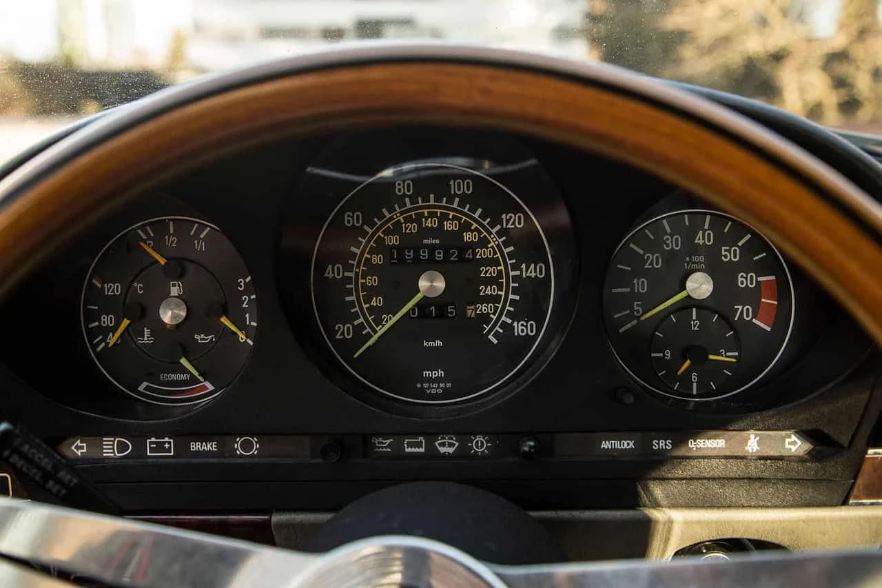 Mercedes-Benz SL 560SL  CARFAX | Mobile.bg � ����������� 8