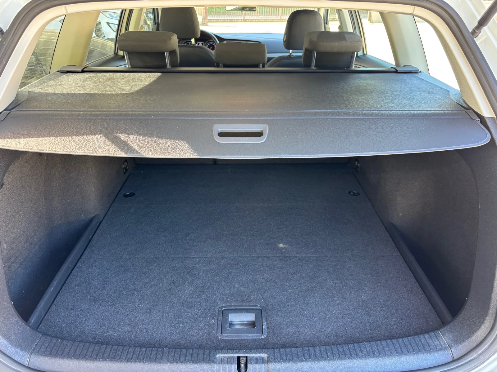 VW Golf 110к.183х.км.Евро 6, снимка 13 - Автомобили и джипове - 53656101