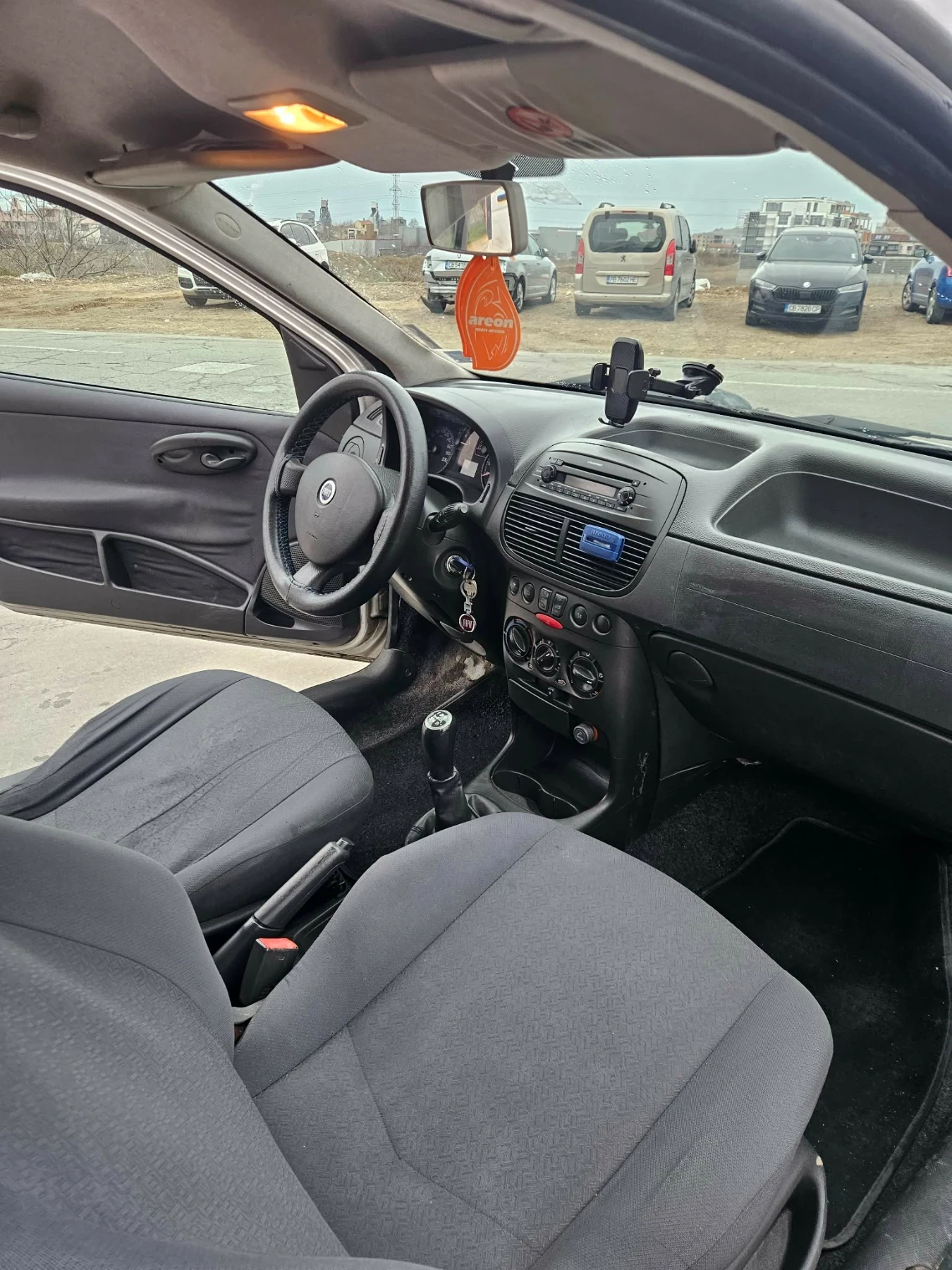 Fiat Punto, снимка 4 - Автомобили и джипове - 53917741