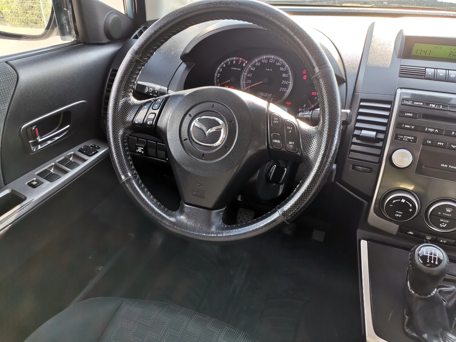 Mazda 5 2.0i 143hp газ/бензин, снимка 10 - Автомобили и джипове - 53940392