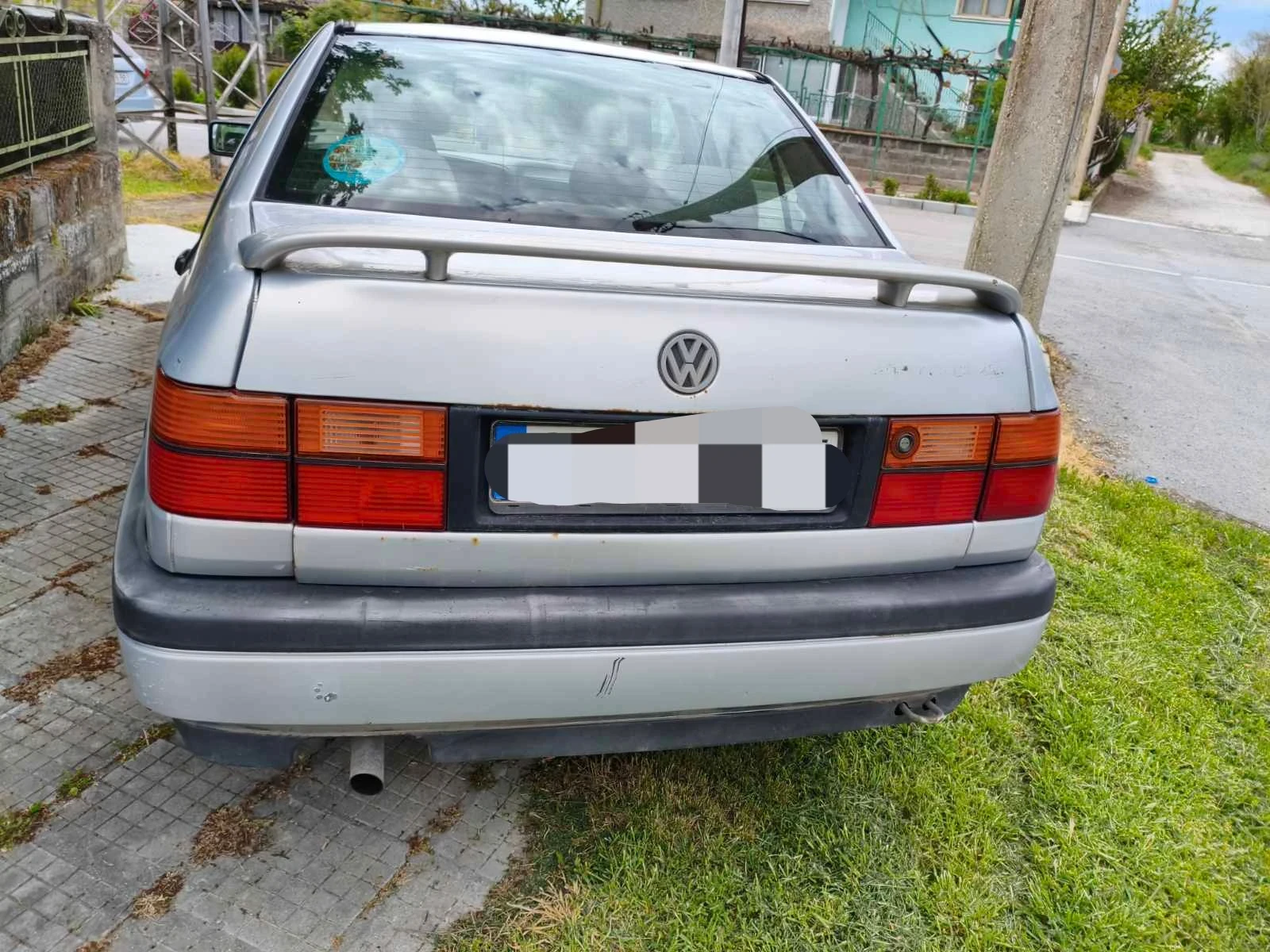 VW Vento, снимка 2 - Автомобили и джипове - 54527448