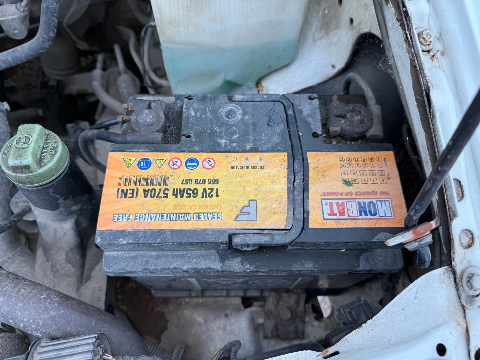 VW Polo 1.4, снимка 11 - Автомобили и джипове - 54757869