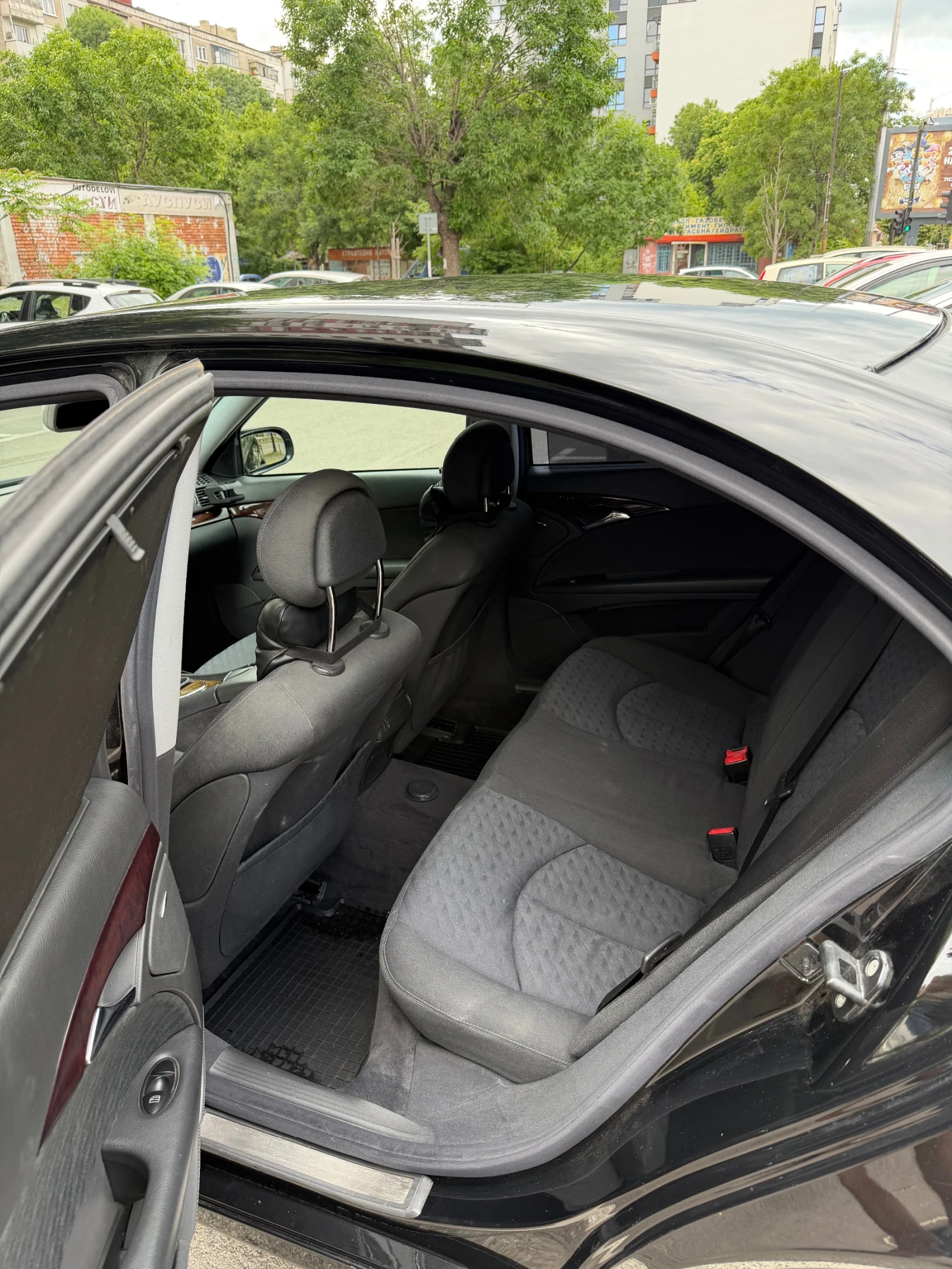 Mercedes-Benz E 200 * * * KOMPRESSOR* * * , снимка 10 - Автомобили и джипове - 54894146