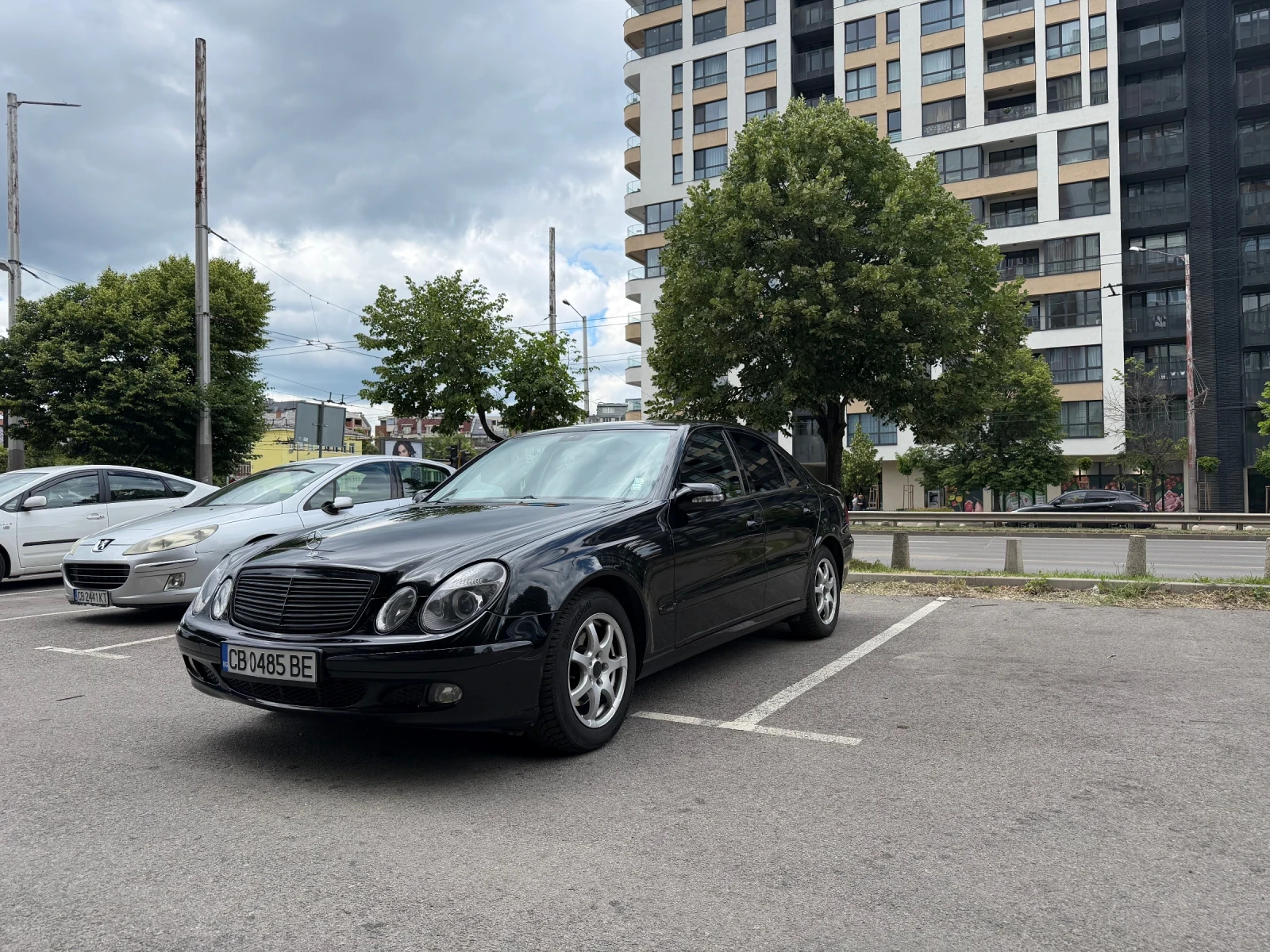 Mercedes-Benz E 200 * * * KOMPRESSOR* * * 