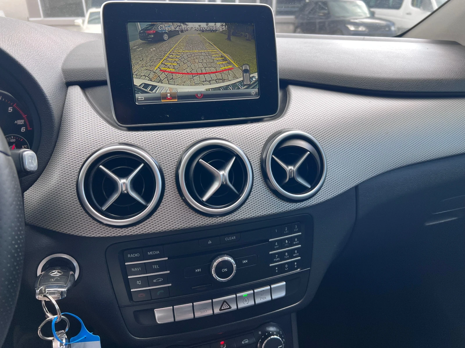 Mercedes-Benz B 180 CDI Automatic Euro6, снимка 14 - Автомобили и джипове - 54970586