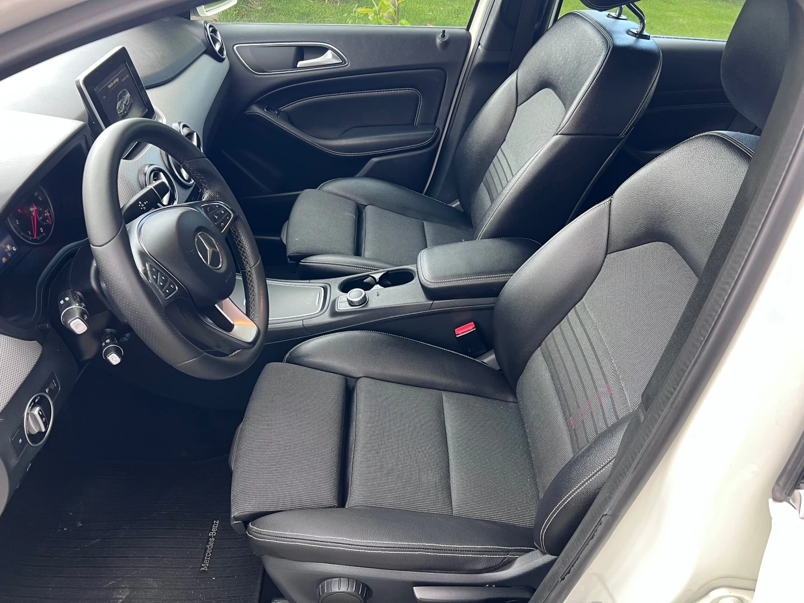 Mercedes-Benz B 180 CDI Automatic Euro6, снимка 8 - Автомобили и джипове - 54970586