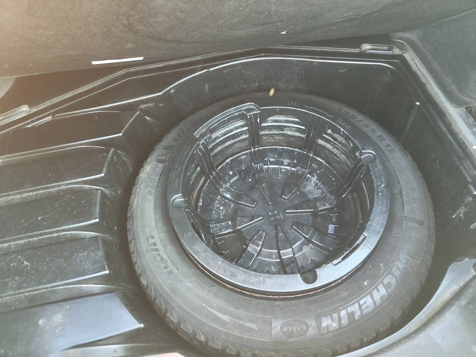 Mercedes-Benz C 220 Elegance, снимка 9 - Автомобили и джипове - 55095237