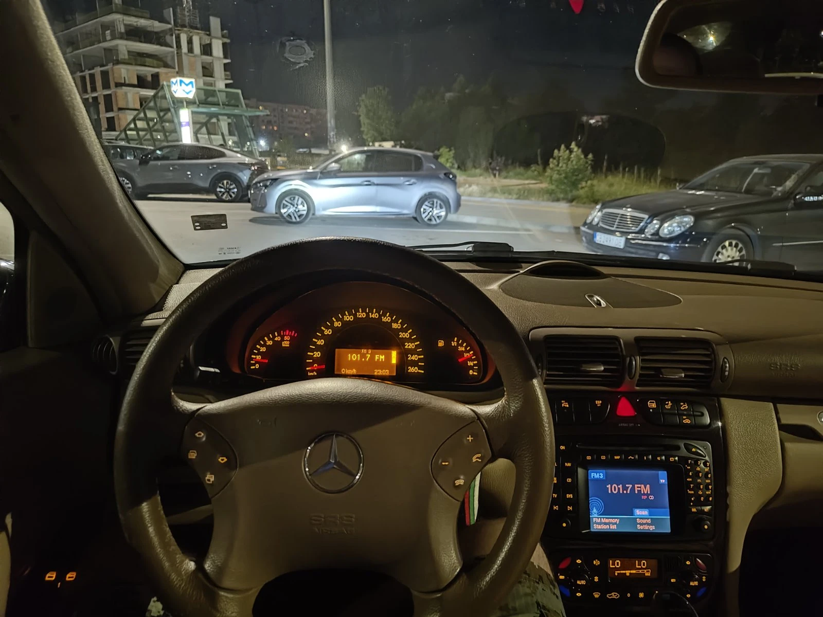 Mercedes-Benz C 220 Elegance, снимка 15 - Автомобили и джипове - 55095237
