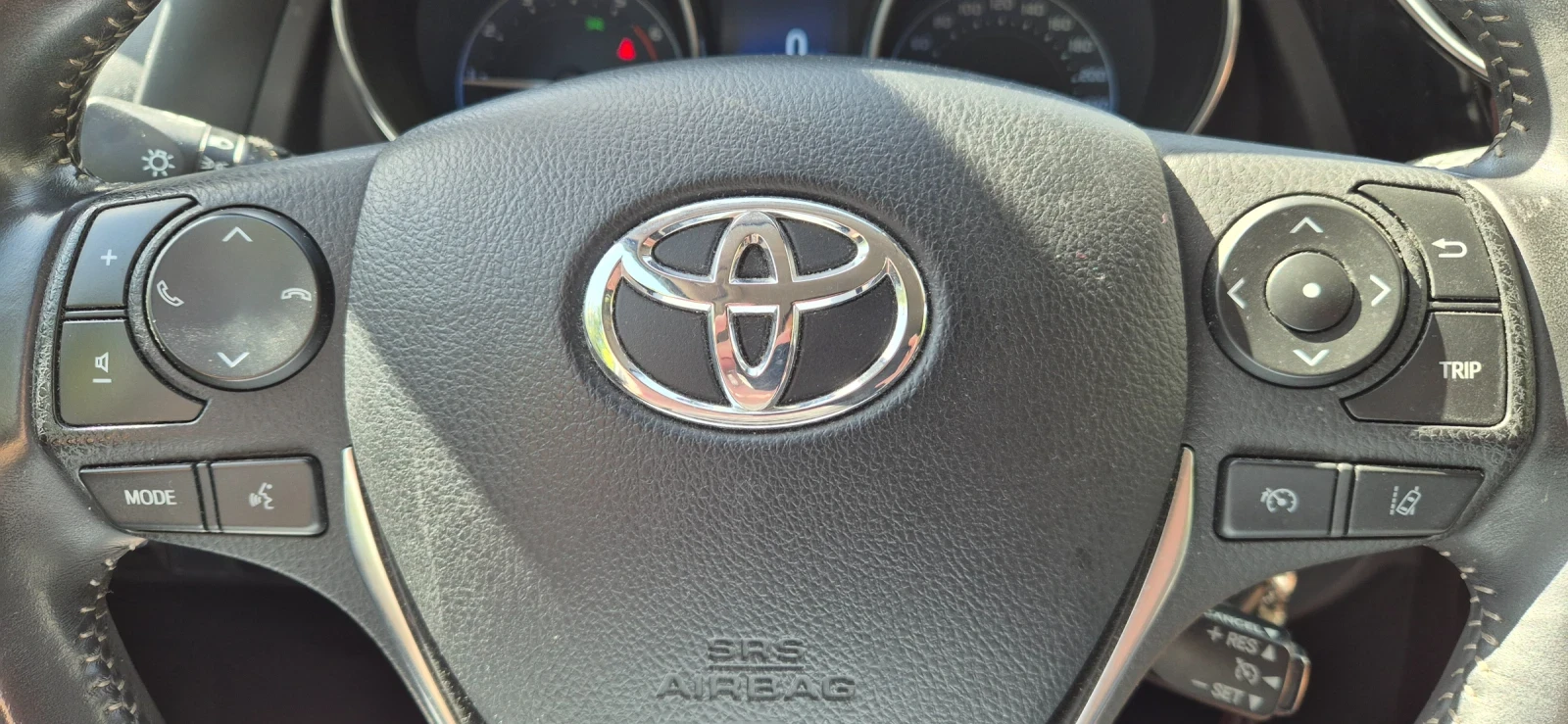 Toyota Auris 1.2Ti Верига 4 цилиндъра , снимка 11 - Автомобили и джипове - 55878319