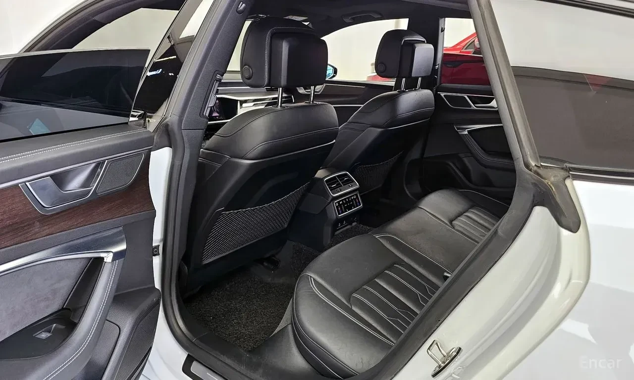 Audi A7 55TFSI* MATRIX* S* LINE* ОБДУХВАНЕ* ДИСТРОНИК* , снимка 15 - Автомобили и джипове - 56186027