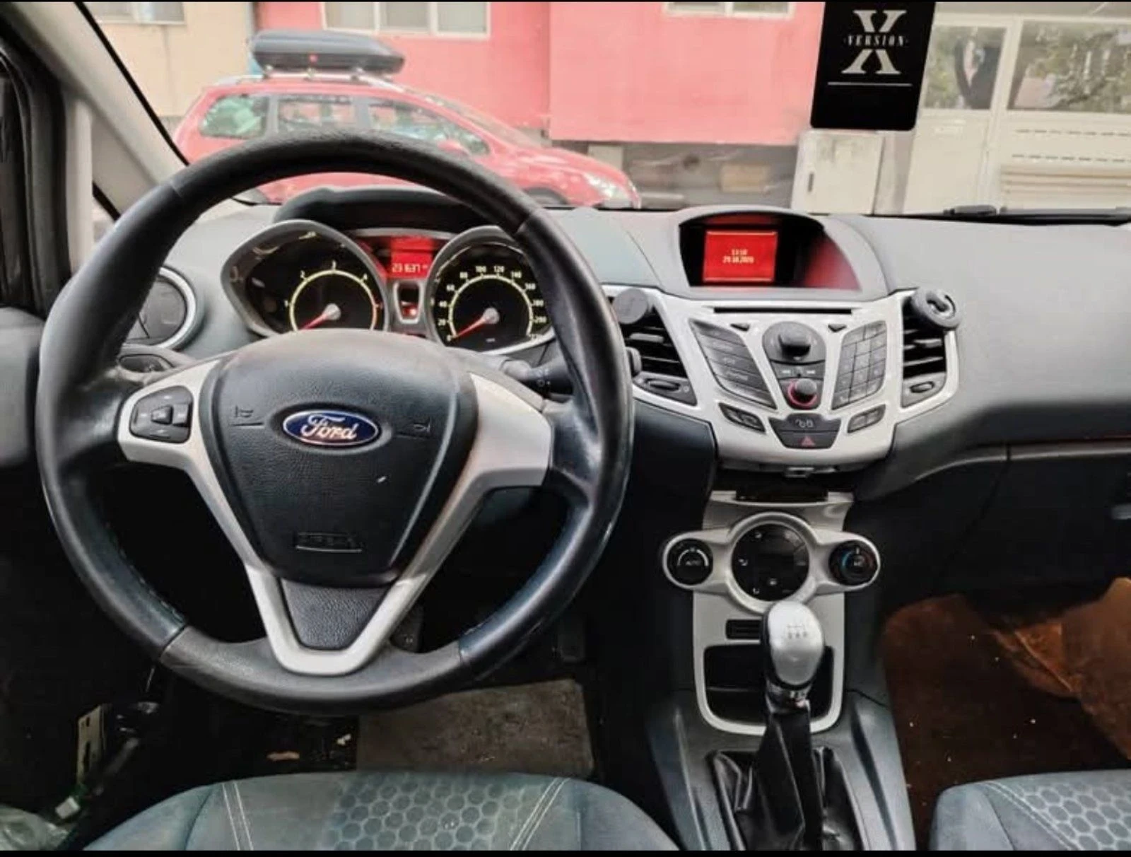 Ford Fiesta, снимка 5 - Автомобили и джипове - 56727543