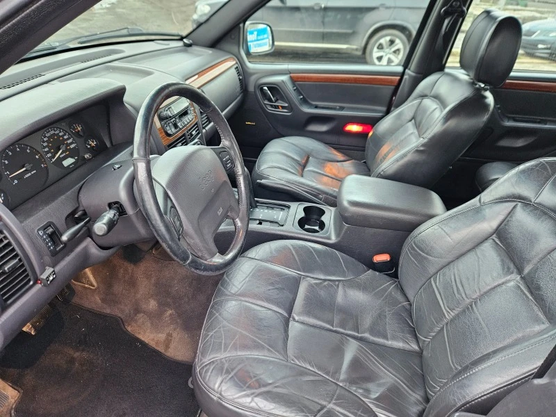 Jeep Grand cherokee Газ/бензин, снимка 12 - Автомобили и джипове - 47430564