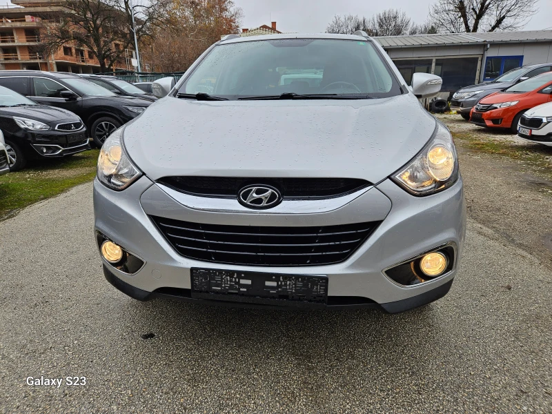 Hyundai IX35 2.0 i, снимка 2 - Автомобили и джипове - 48212864