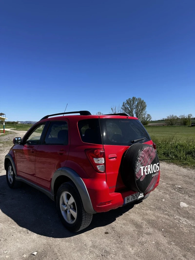 Daihatsu Terios 1.5, снимка 7 - Автомобили и джипове - 52525913