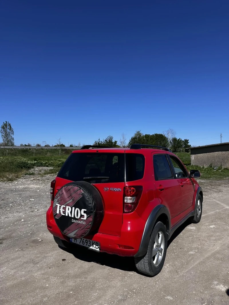 Daihatsu Terios 1.5, снимка 6 - Автомобили и джипове - 52525913