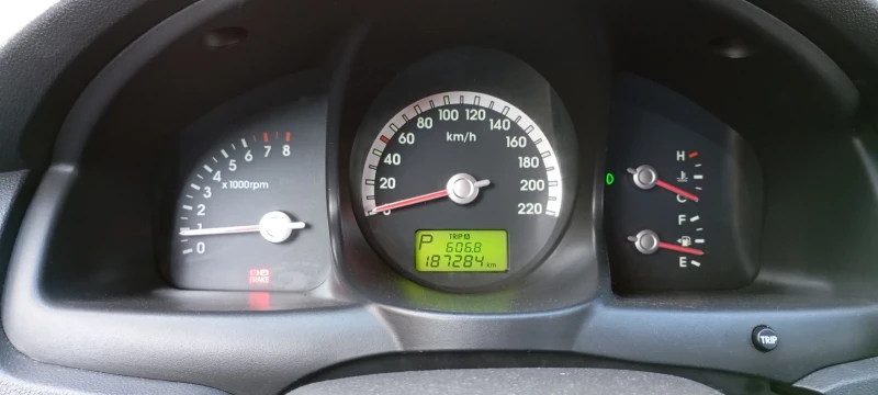 Kia Sportage, снимка 6 - Автомобили и джипове - 53120764