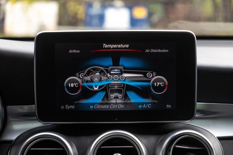 Mercedes-Benz GLC 300 4MATIC * АвтоКредит* (ЦЕНА ДО БГ), снимка 11 - Автомобили и джипове - 53238555