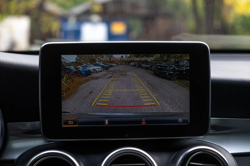 Mercedes-Benz GLC 300 4MATIC * АвтоКредит* (ЦЕНА ДО БГ), снимка 12 - Автомобили и джипове - 53238555