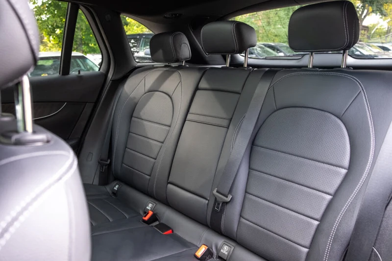 Mercedes-Benz GLC 300 4MATIC * АвтоКредит* (ЦЕНА ДО БГ), снимка 15 - Автомобили и джипове - 53238555