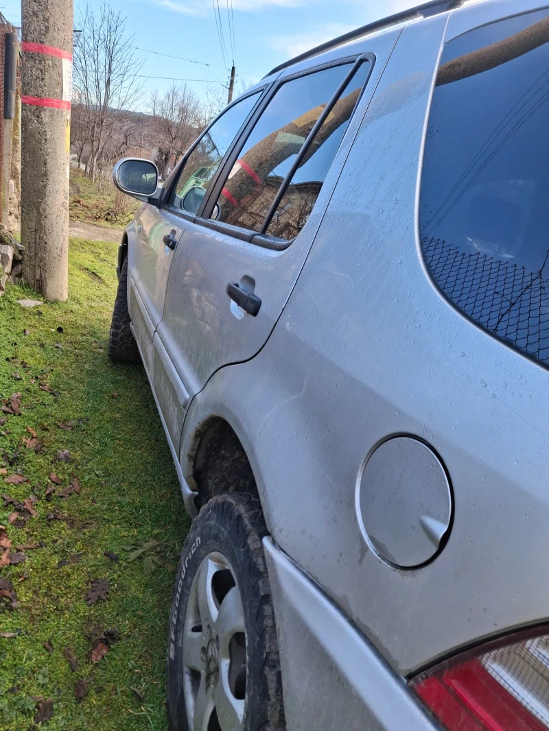 Mercedes-Benz ML 270, снимка 6 - Автомобили и джипове - 53404576
