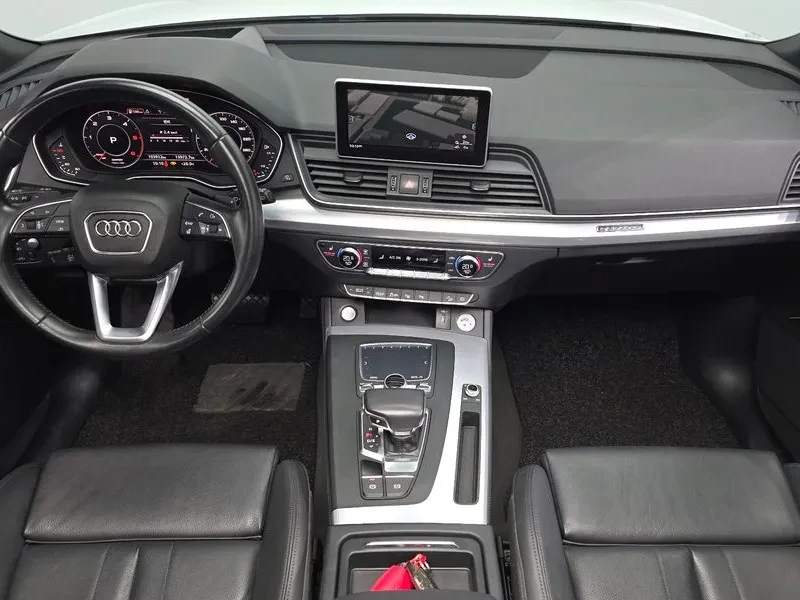 Audi Q5 2.0 TDI Quattro - САМО 30% АВАНС, снимка 6 - Автомобили и джипове - 56007910