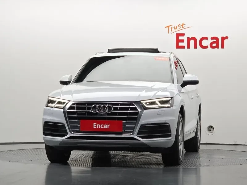 Audi Q5 2.0 TDI Quattro - САМО 30% АВАНС, снимка 2 - Автомобили и джипове - 56007910