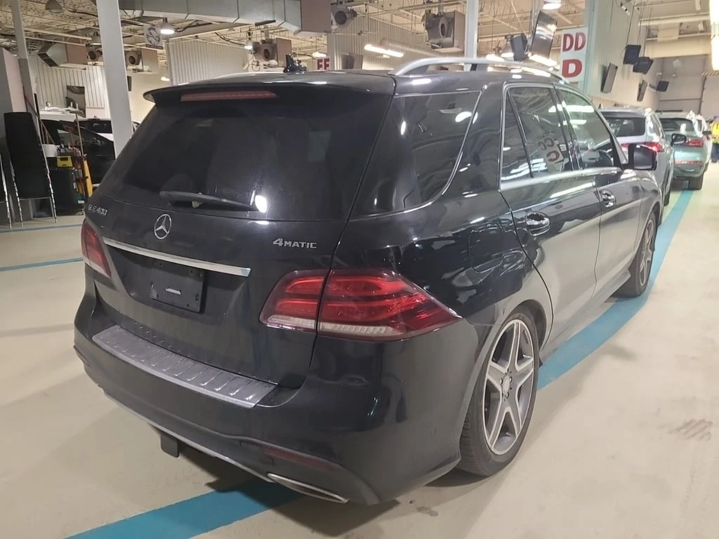 Mercedes-Benz GLE 400 * CARFAX * БЕЗ ПЪРВОНАЧАЛНА ВНОСКА - изображение 3