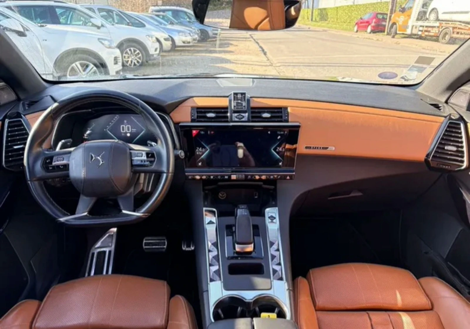 DS DS 7 Crossback 1.6 E-TENSE 300 OPERA 4WD EAT8 - изображение 4