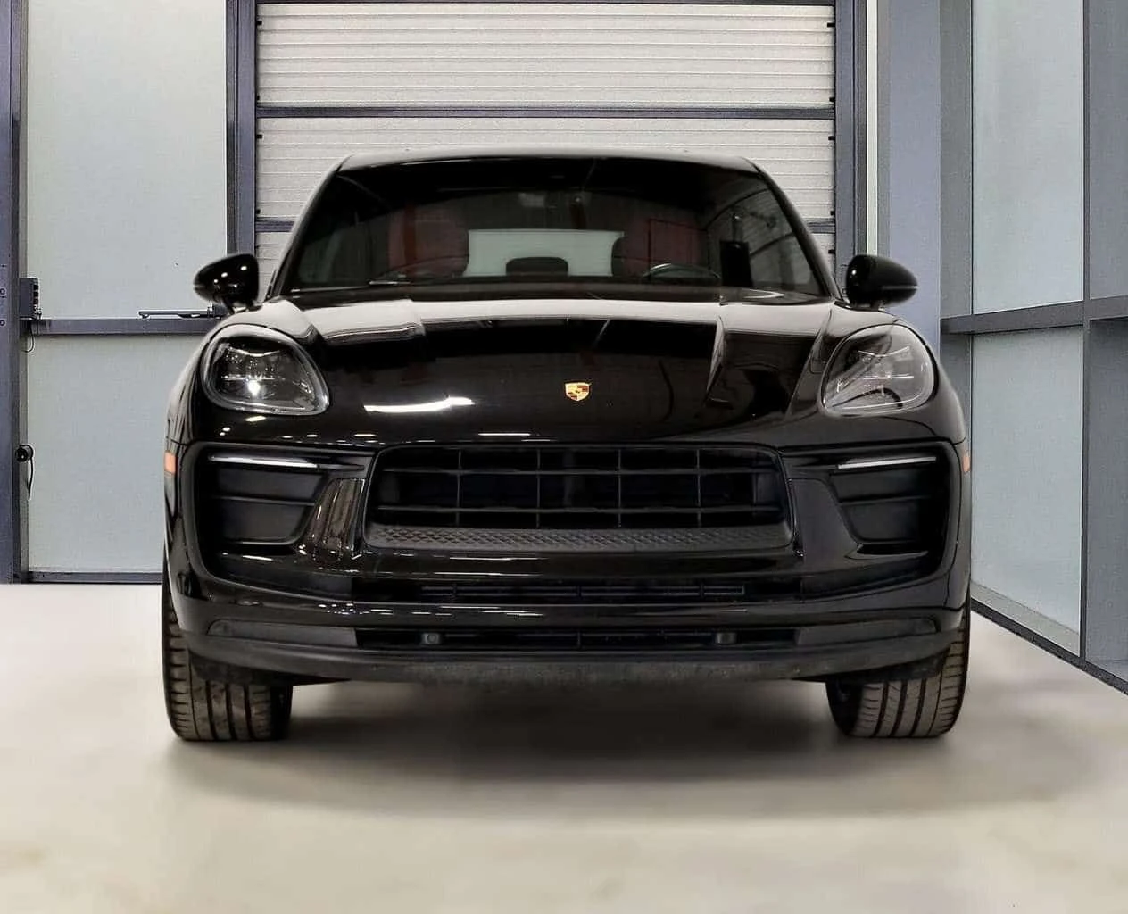 Porsche Macan /MATRIX/BOSE/ЧЕРВЕН САЛОН , снимка 4 - Автомобили и джипове - 54778062