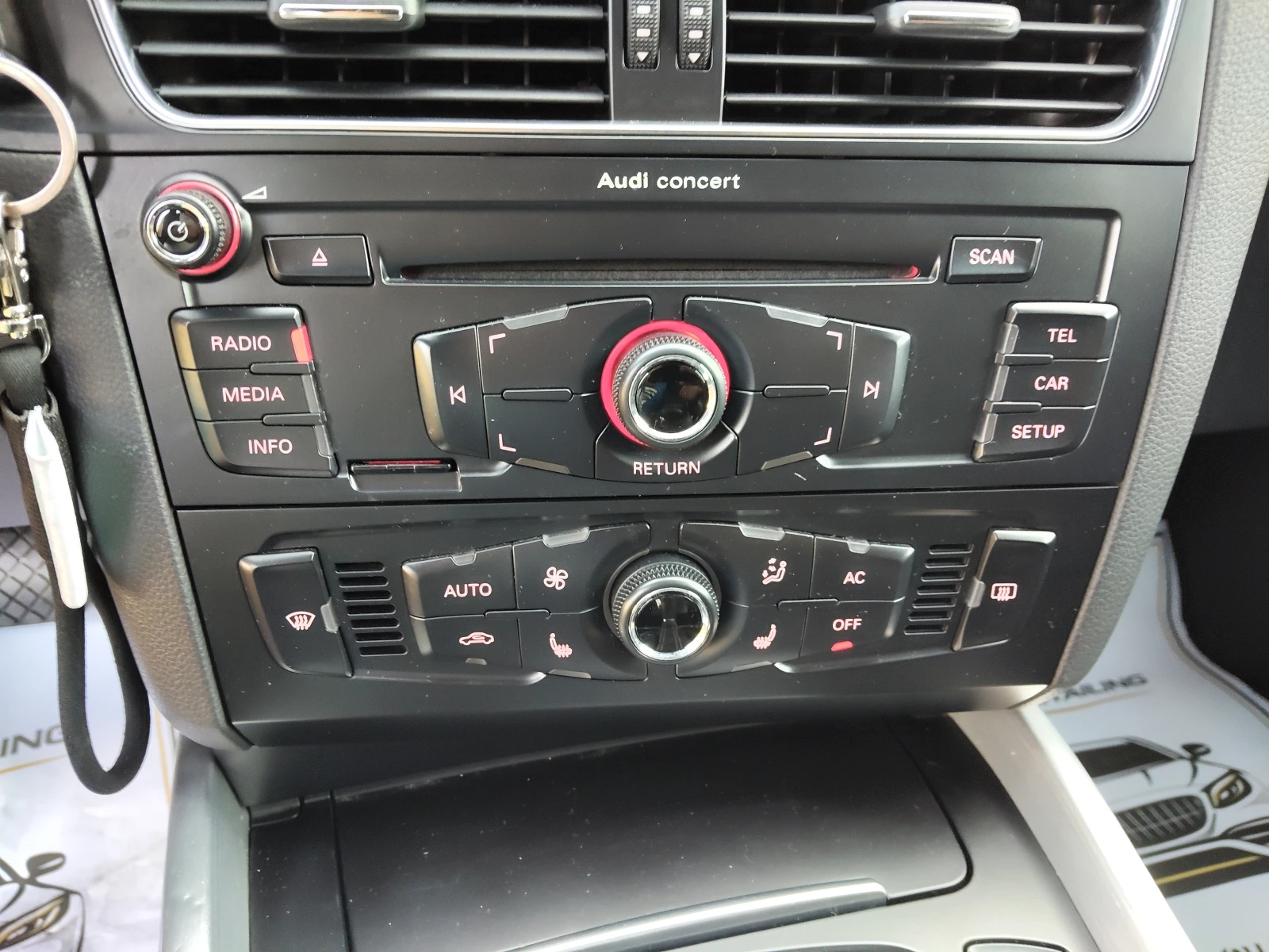 Audi Q5 2, 0i 211ps 4x4 S-Line, снимка 14 - Автомобили и джипове - 54911414