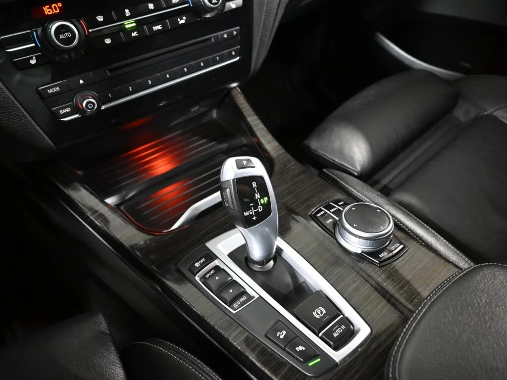 BMW X3 2.0 xDrive28i , снимка 15 - Автомобили и джипове - 55258866
