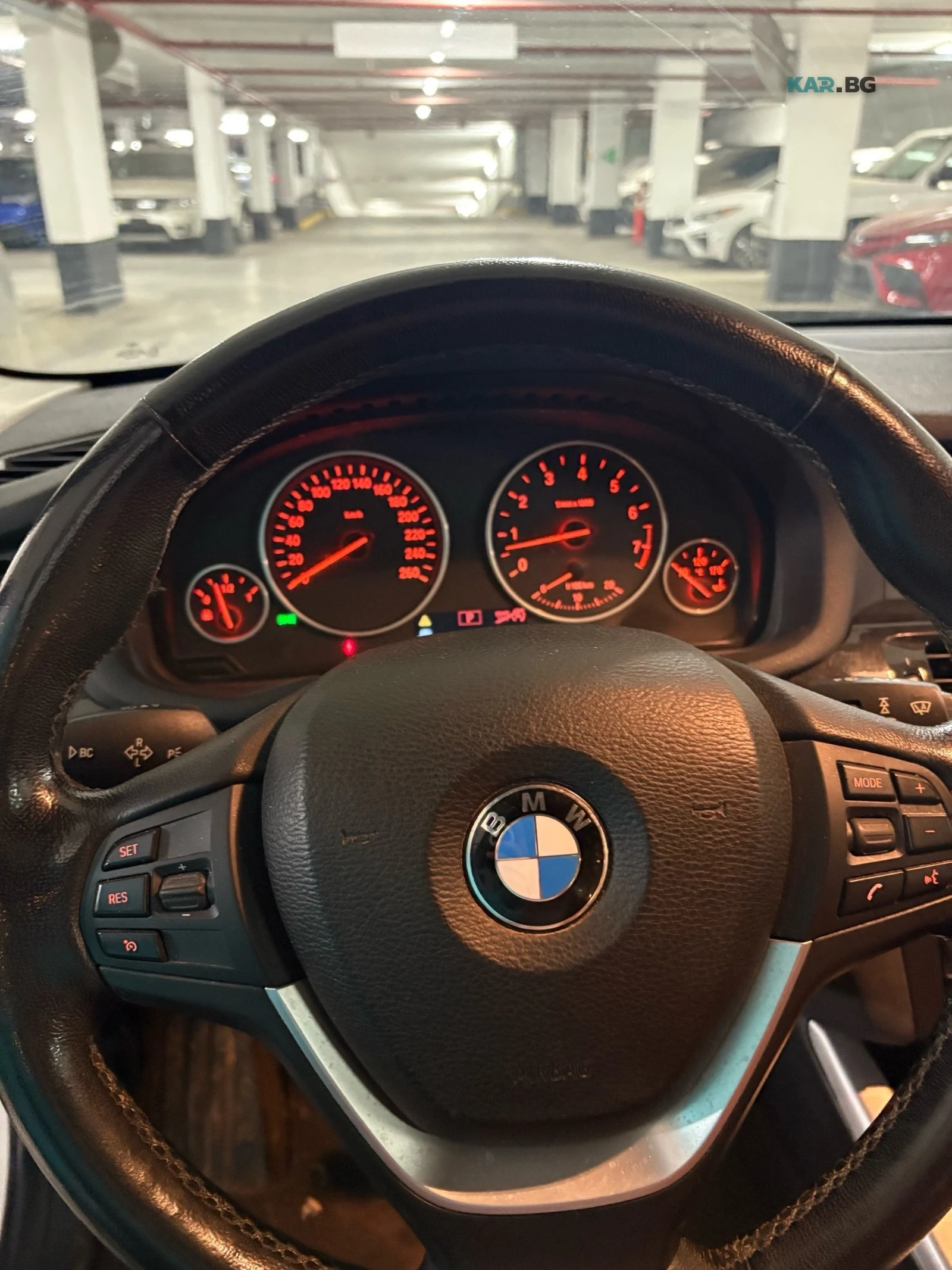 BMW X3 xDrive* AвтоКредит* (ЦЕНА ДО БГ), снимка 10 - Автомобили и джипове - 55303890