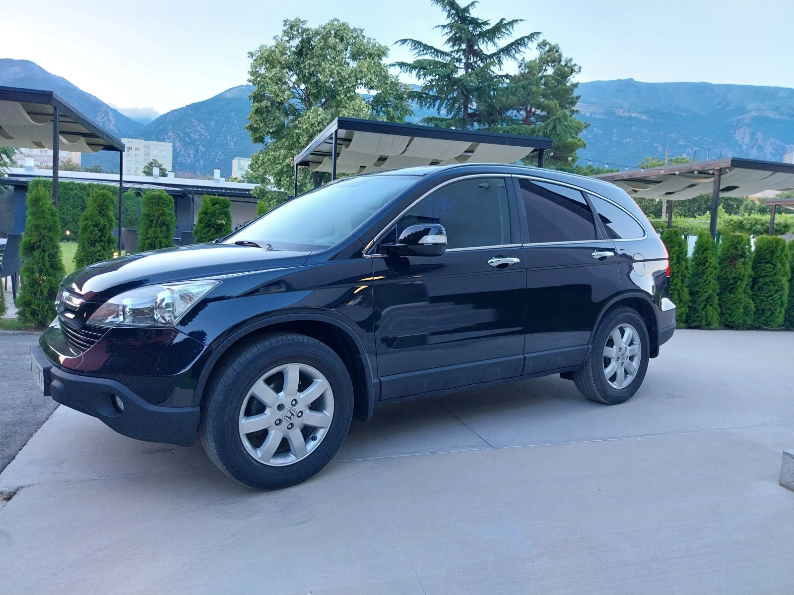 Honda Cr-v 2.0i -VTEC * Андроид* 4X4- * /Automatic * Теглич.*, снимка 4 - Автомобили и джипове - 55354360