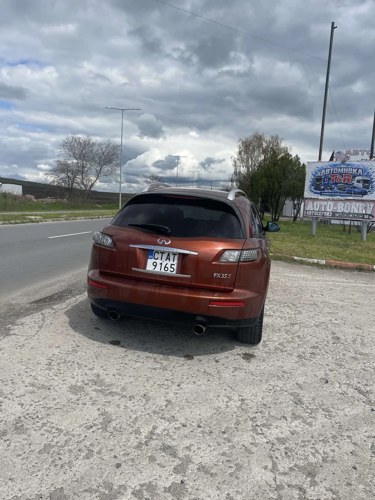 Infiniti Fx 35, снимка 5 - Автомобили и джипове - 55382496