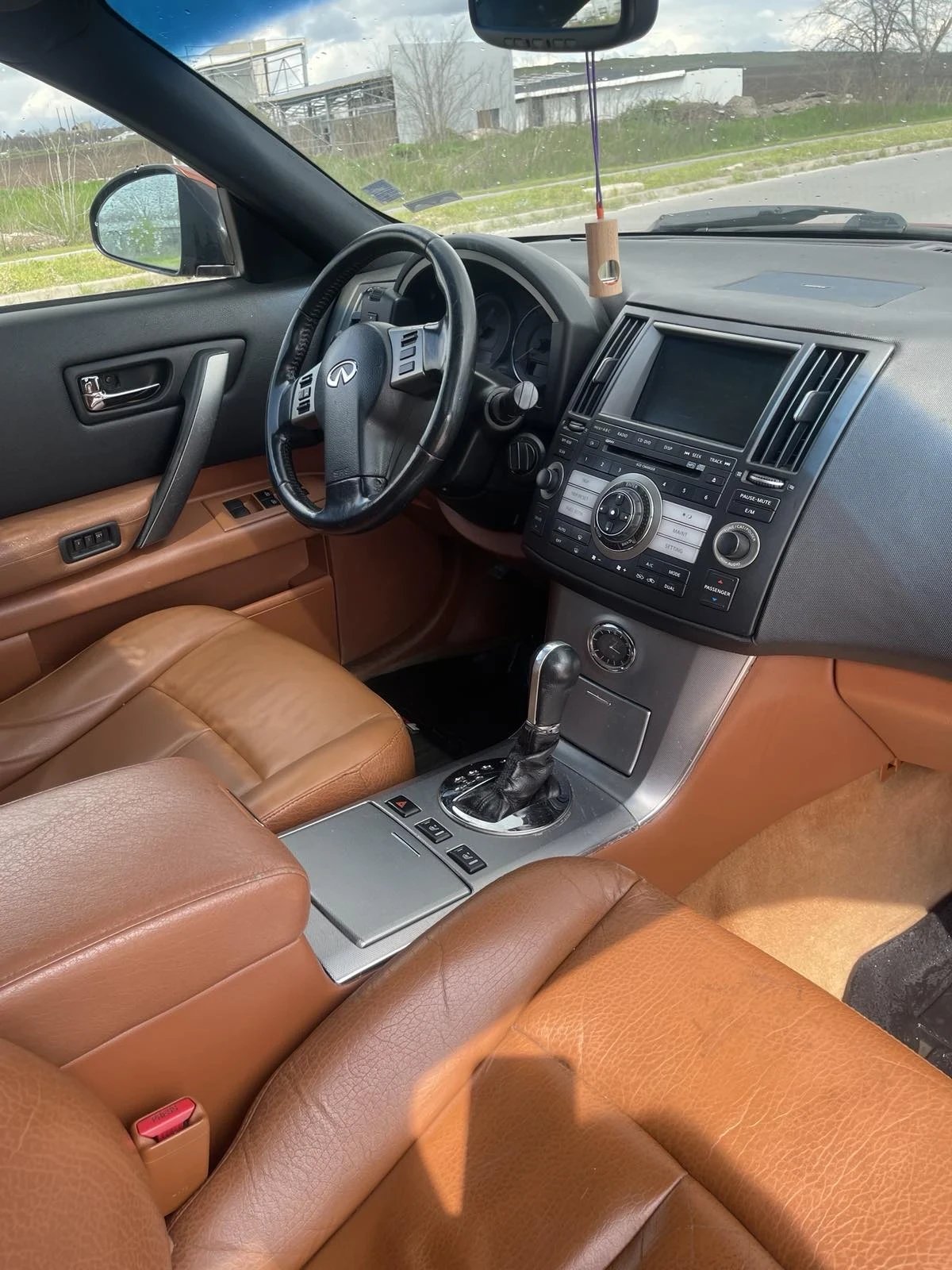 Infiniti Fx 35, снимка 3 - Автомобили и джипове - 55382496