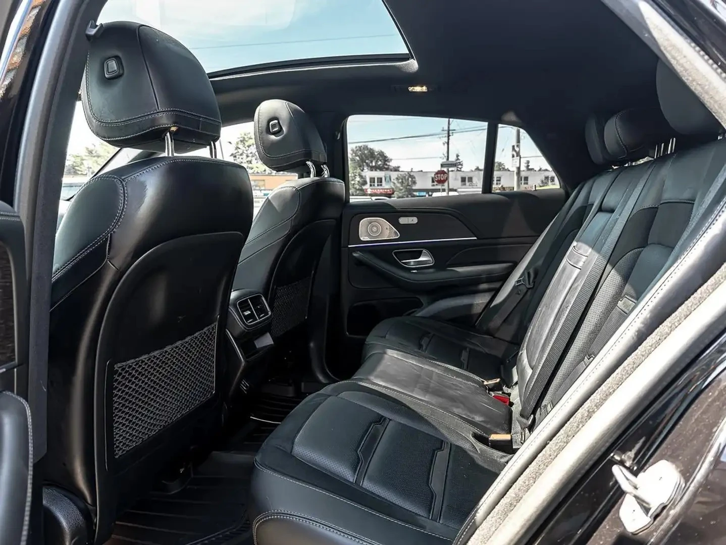 Mercedes-Benz GLE 53 4MATIC 4MATIC+ * 360* BURMESTER* PANO* ОБДУХ, снимка 10 - Автомобили и джипове - 55477944