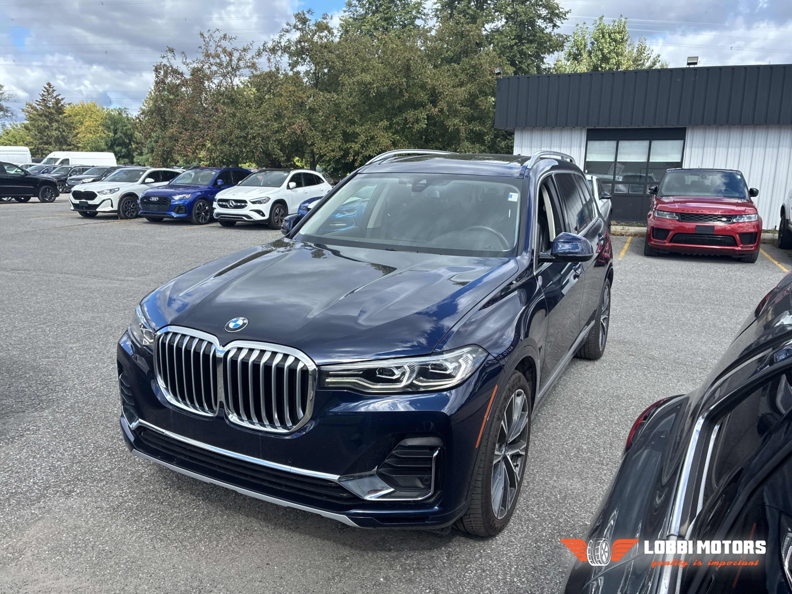 BMW X7