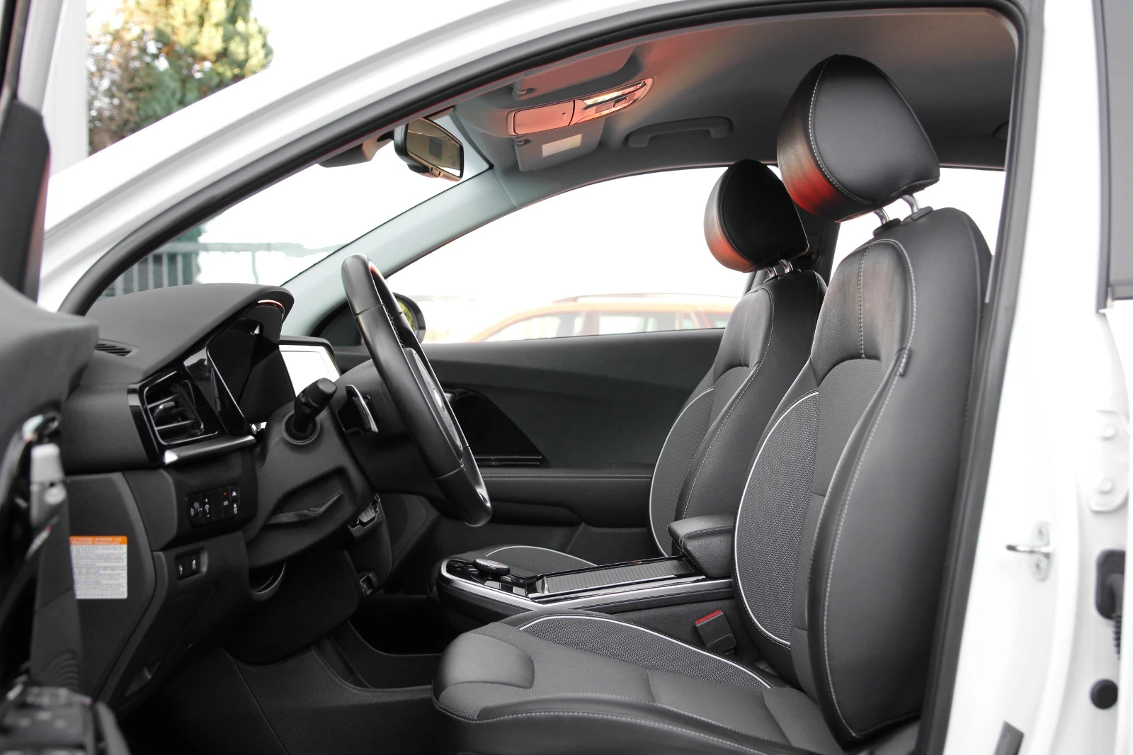 Kia Niro EV 64KW/h 204 k.�. SOH-99%-���������� ����� ����A� | Mobile.bg � ����������� 9