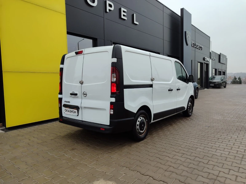 Opel Vivaro L1H1 1.6 CDTI (90HP) MT6, снимка 8 - Бусове и автобуси - 48048768